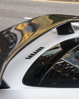 Ferrari F12 Carbon Fiber body Kit F12 Novitec phong cách N-largo phía trước và phía sau vòng cung bánh xe F12 phía trước môi khuếch tán spoiler