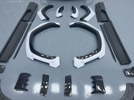 Lamborghini Urus Cơ thể sợi cacbon Kit URUS 1016 kiểu sợi cacbon môi trước khuếch tán spoiler mui xe vòng quay