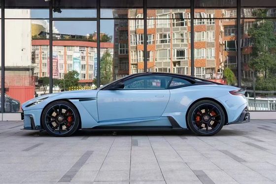 Aston Martin DB11 Carbon Fiber Body Kit DB11 phong cách mansory phía trước và phía sau váy bên bơm bạt bạt spoiler mũ