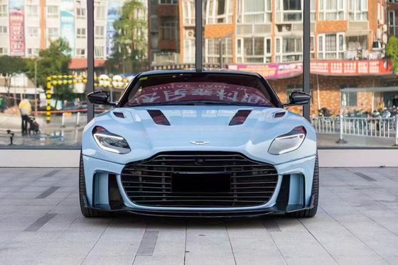 Aston Martin DB11 Carbon Fiber Body Kit DB11 phong cách mansory phía trước và phía sau váy bên bơm bạt bạt spoiler mũ