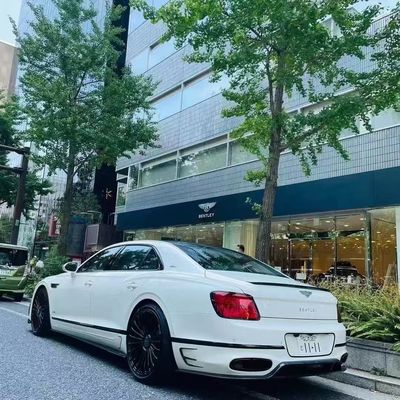 Bentley Flying Spur Cơ thể sợi cacbon Bộ nâng cấp Flying Spur phong cách MANSORY bộ khuếch tán môi phía trước Bộ cơ thể mui xe spoiler