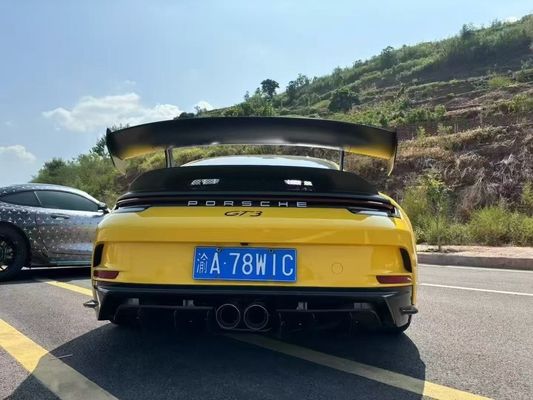 Porsche 992 Cơ thể sợi cacbon Kit 992 GT3 phong cách phía trước và phía sau bơm bên váy spoiler mui
