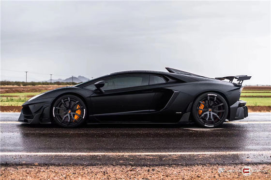 Đối với Lamborghini LP700 Carbon Fiber Body Kit LP700 Upgraded DMC Style Carbon Fiber Front and Rear Bumper Body Kit