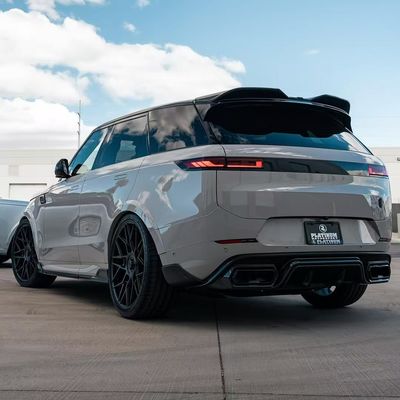 Bộ cơ thể Land Rover Discovery Sport UB Style 2023 Bộ cơ thể rộng