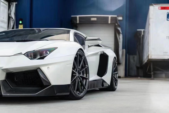 Đối với Lamborghini LP700 LP750 Carbon Fiber Body Kit LP700 750 Novi nâng cấp Mặt trước Lôi bên váy Body Kit