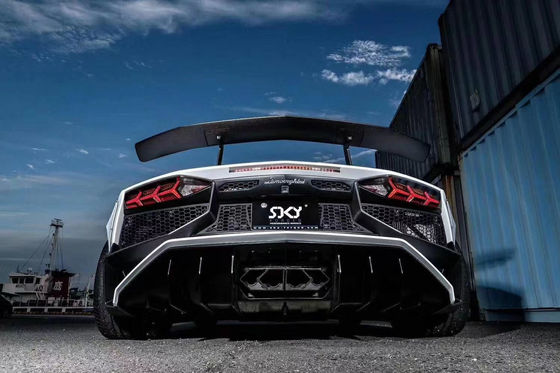 Đối với Lamborghini Aventador LP700 Carbon Fiber Body Kit LP700 nâng cấp kiểu LB Side Skirt Spoiler Wheel Arch