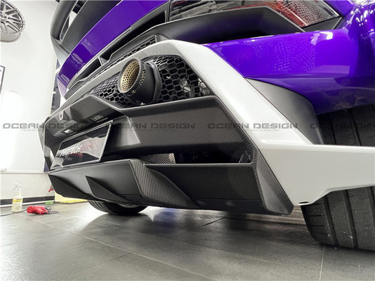 Bộ cơ thể sợi cacbon khô Bộ cơ thể sợi cacbon khô cho Lamborghini Huracan STO Huracan STO nâng cấp phong cách OEM Bộ cơ thể pha trộn xẻo phía trước