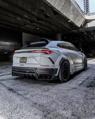 LB Style Wide-body Kit cho Lamborghini URUS Carbon Fiber Body Kit Urus Carbon Fiber Front Lip Diffuser Spoiler Wide-body Kit