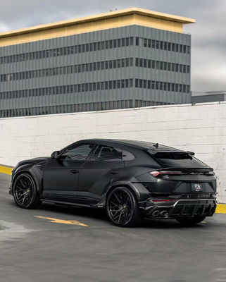 Đen Lamborghini cơ thể URUS nâng cấp 1016 Hood Spoiler Wide Body Kit