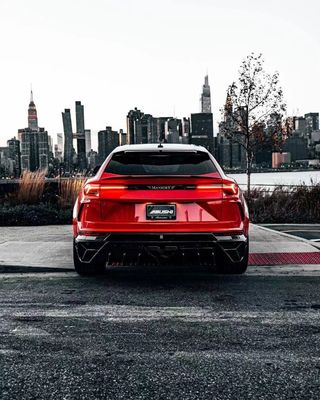 Lamborghini URUS mới thân xe MSY phong cách phía trước và phía sau đệm xe phụ tùng ô tô