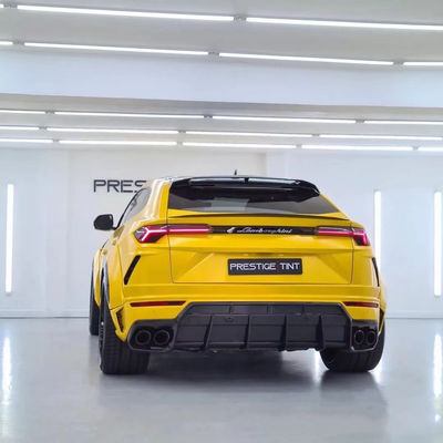 1016 Style Lamborghini Body Kit Urus Carbon Fiber Mặt trước môi Diffuser Spoiler Hood Màu trắng