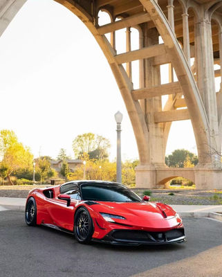 Đối với Ferrari SF90 Carbon Fiber Body Kit SF90 Upgrade RYFT Style Jump Down Front Lip Diffuser