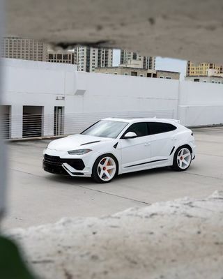 Lamborghini URUS Carbon Body Kit NT Style Lưỡi trước Diffuser Spoiler Custom Wide Body Kits