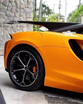 Mclaren Màu vàng Artura Body Kit Spoiler Artura NV Style Mclaren Body rộng