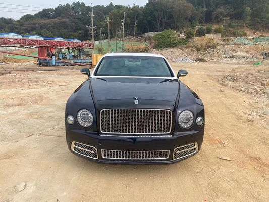 Đối với Bentley Mulsanne Body Kit Mulsanne được nâng cấp với đèn pha và đèn hậu phía trước và phía sau mới