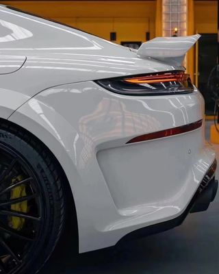 Phụ tùng ô tô cho Porsche Palamela 971 Spoiler Palamela 971 đã được nâng cấp với một Techart Style Carbon Fiber Spoiler
