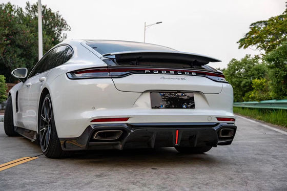 Đối với Porsche Panamera Carbon Fiber Body Kit Panamera Carbon Fiber Lưỡi trước Diffuser Spoiler Side Skirt