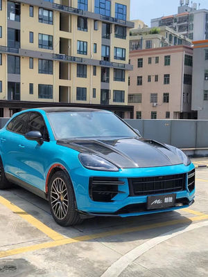 2019 Black Porsche Cayenne Body Kit TH Style Hood Motor Cover Sợi carbon khô