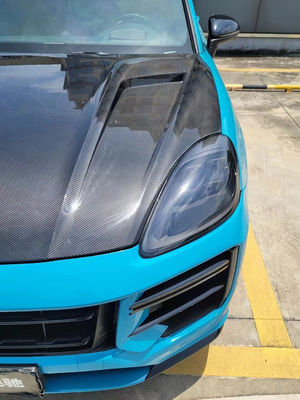 2019 Black Porsche Cayenne Body Kit TH Style Hood Motor Cover Sợi carbon khô