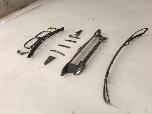 Đối với BMW X7 Carbon Fiber Body Kit X7 OEM Style Carbon Fiber Front Lip Diffuser Kit Body Light Shade lớn