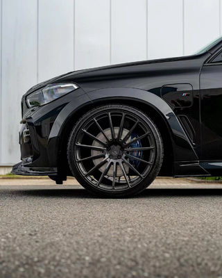 Đối với BMW X5 G05 F95 Carbon Fiber Widebody Kit X5 G05 F95 Carbon Fiber Front Lip Diffuser Spoiler Wide-body Kit