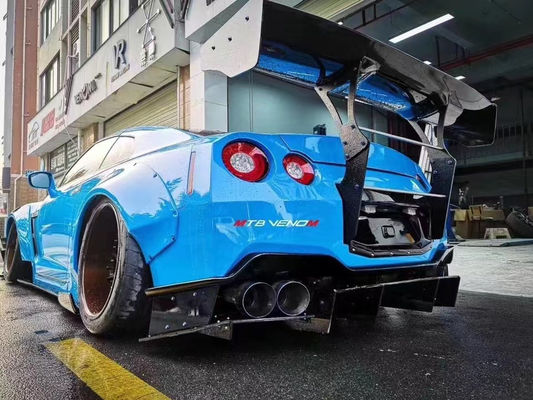 Hot 2022 Products GTR R35wide Bodyki Body Kit cho Nissan GTR R35 Mặt trước và phía sau Bumper Spoiler