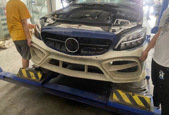 Bộ phận ô tô cho Mercedes W205 C180 C260 C300 Body Kit W205 C180 C260 C300 nâng cấp IMP Style Front Bumper Body Kit